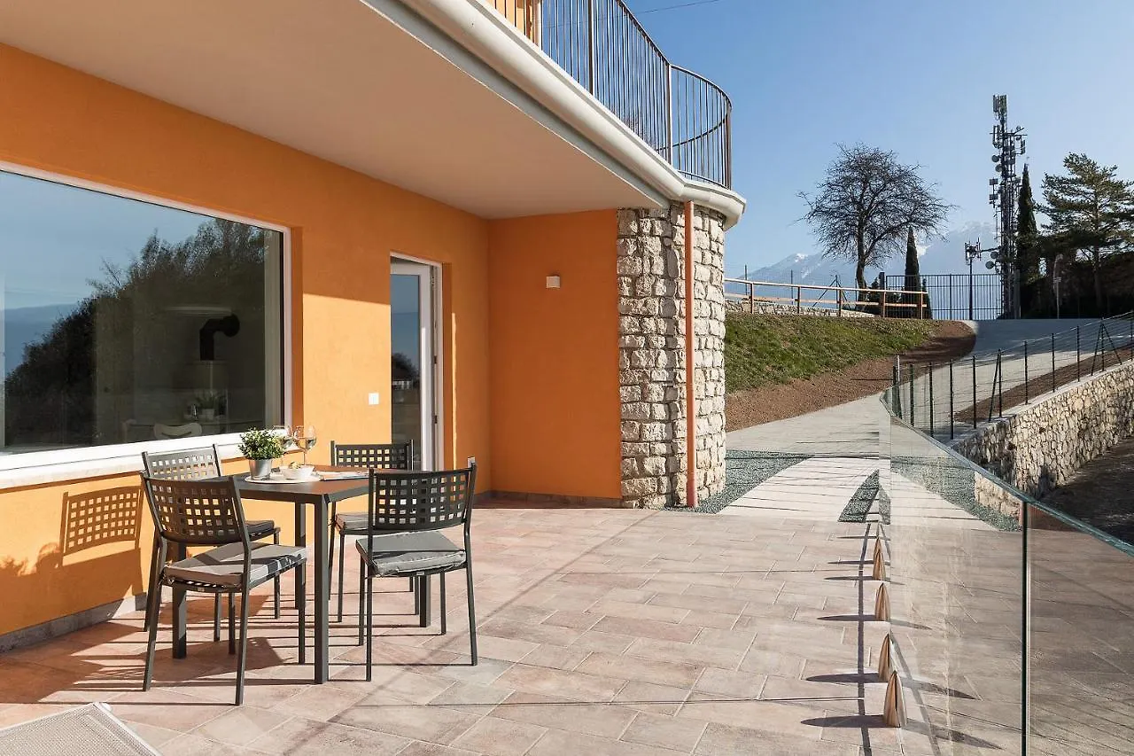 Orange House Relax Apartment Tignale Italy