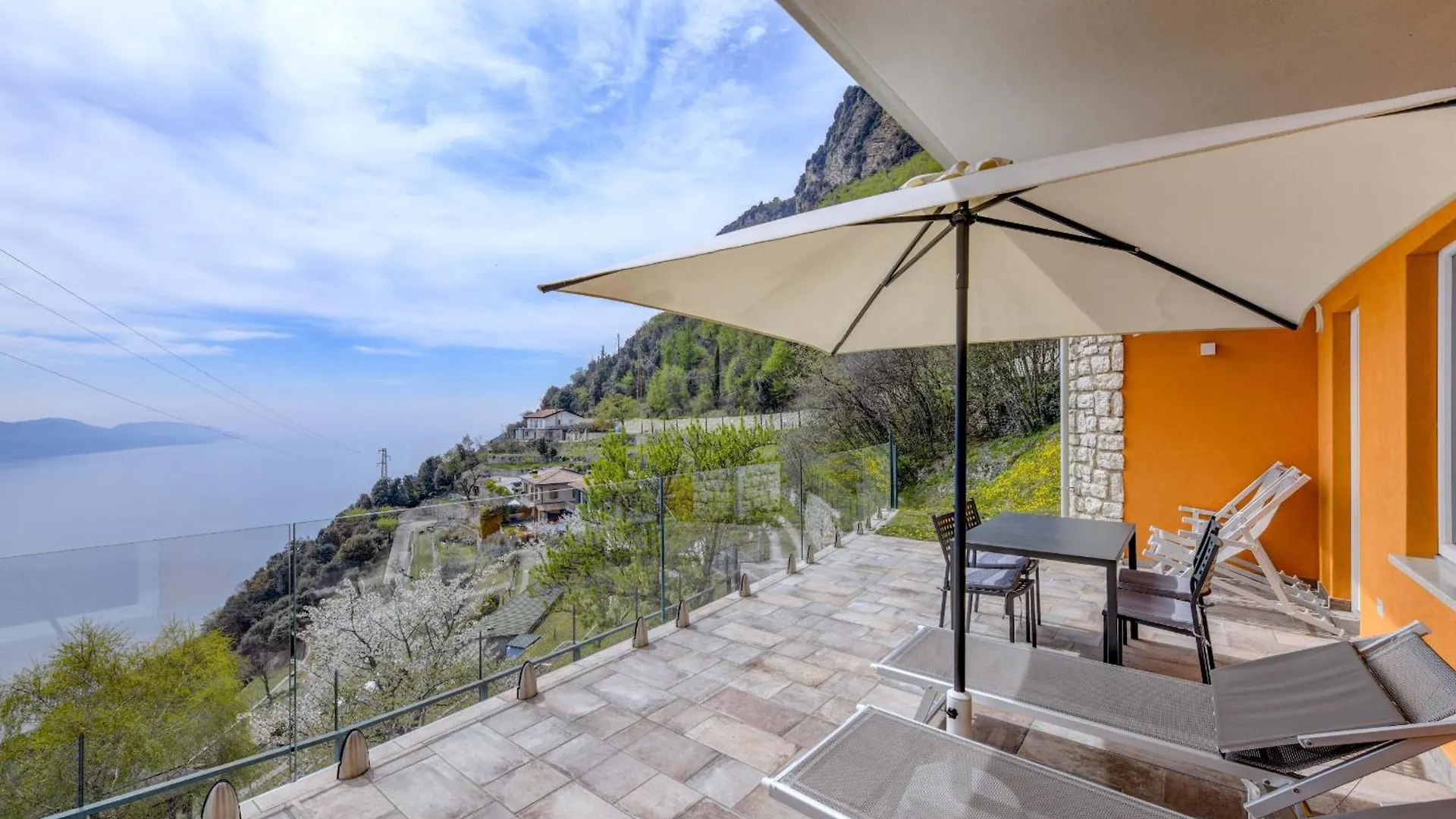 Orange House Relax Apartment Tignale 0*,  Italy